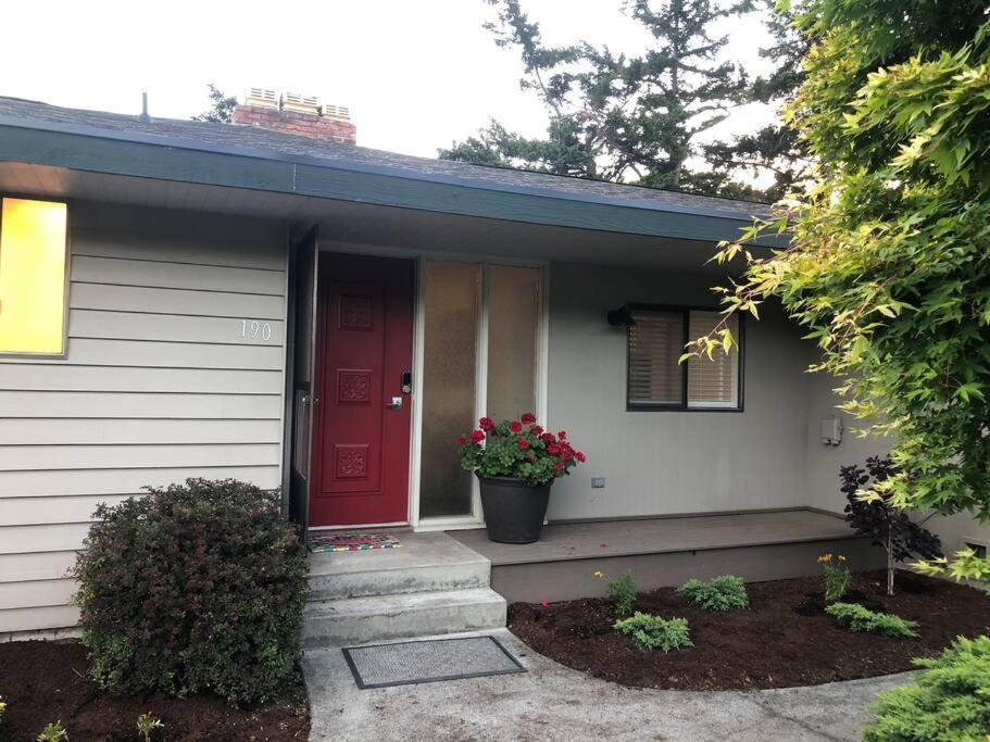Waterfront, Sunsets And Mountains Vila Port Townsend Exterior foto