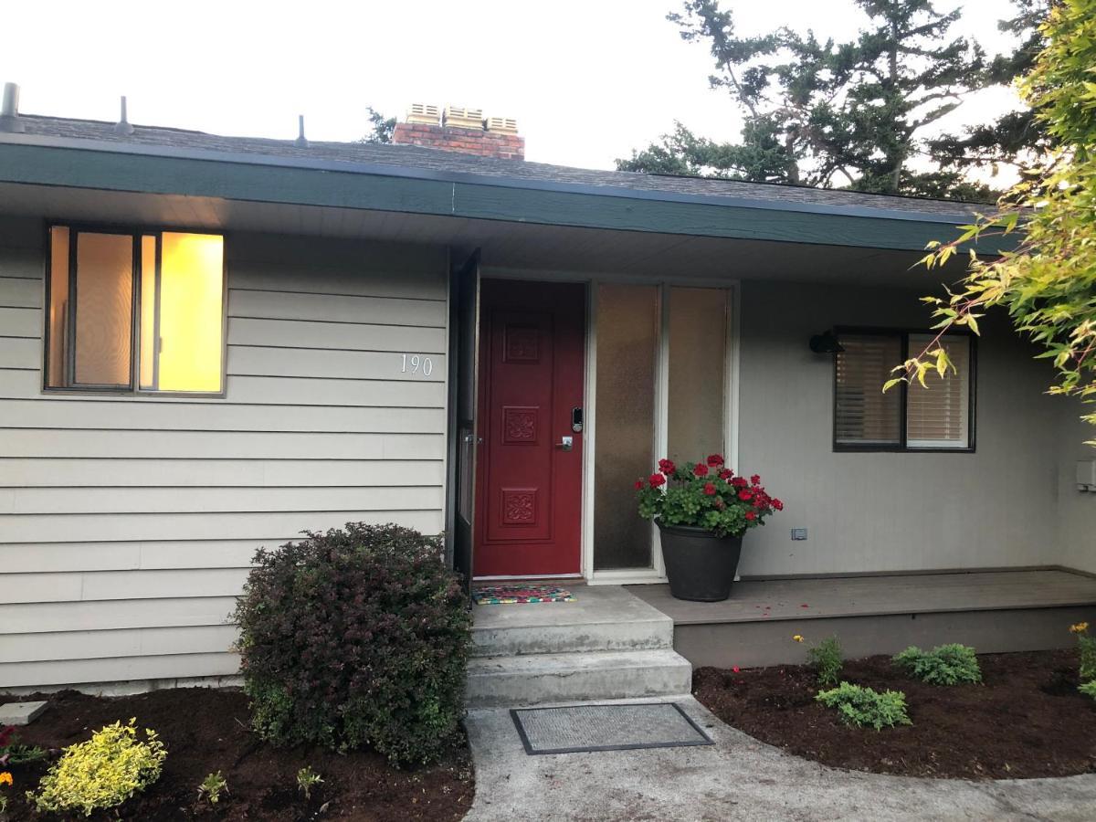 Waterfront, Sunsets And Mountains Vila Port Townsend Exterior foto